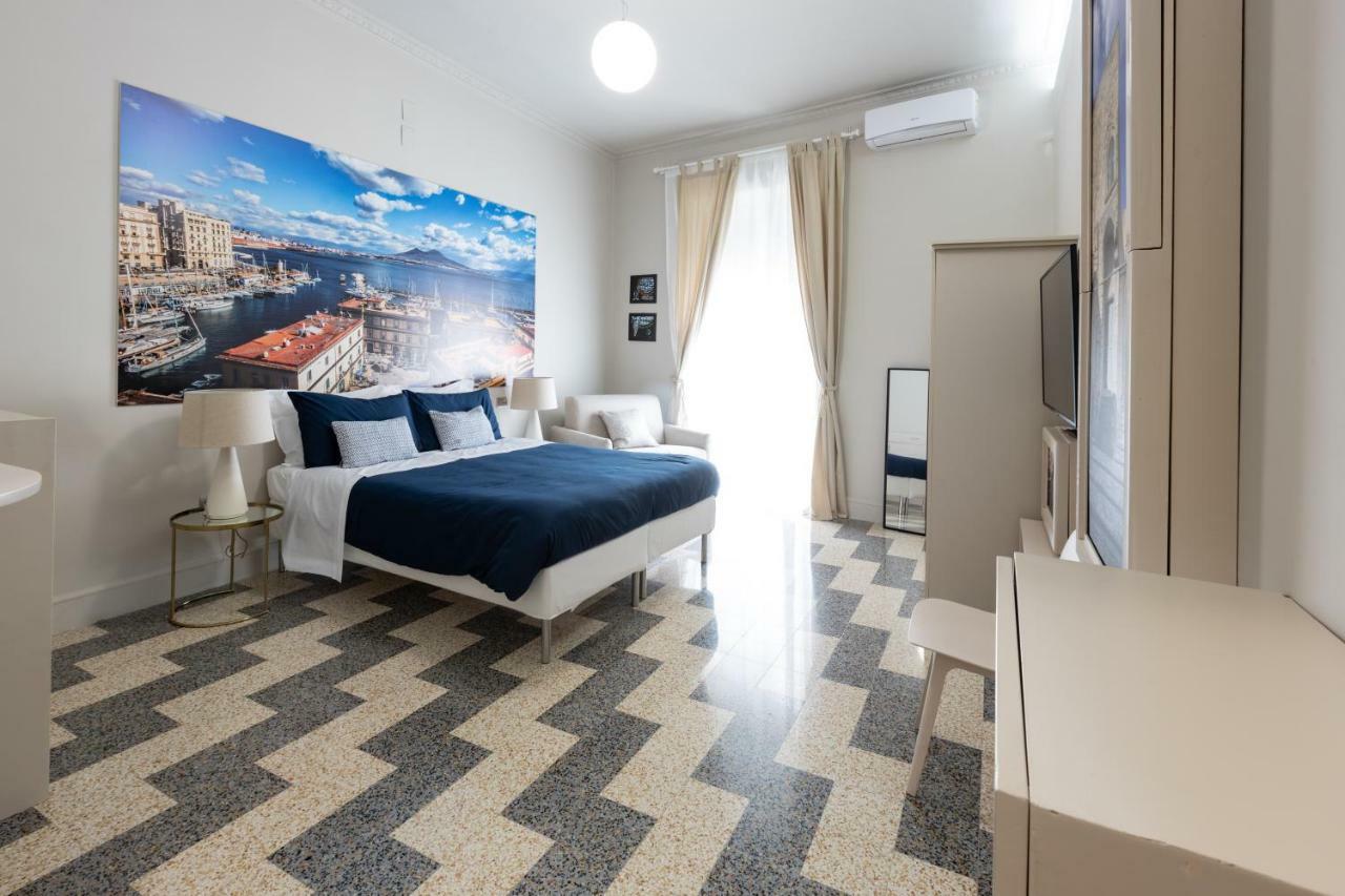 Art & B.E.D.S. Hotel Napoli Ngoại thất bức ảnh