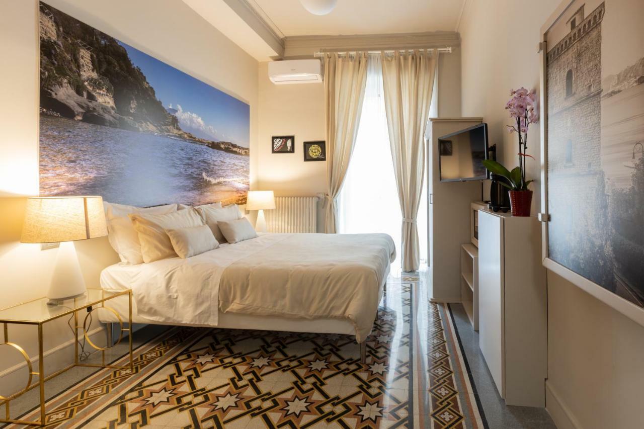 Art & B.E.D.S. Hotel Napoli Ngoại thất bức ảnh